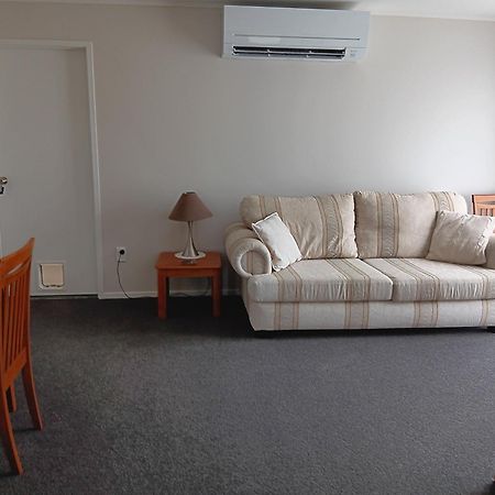 Kaiaua Bayview Farm Apartment 오클랜드 외부 사진
