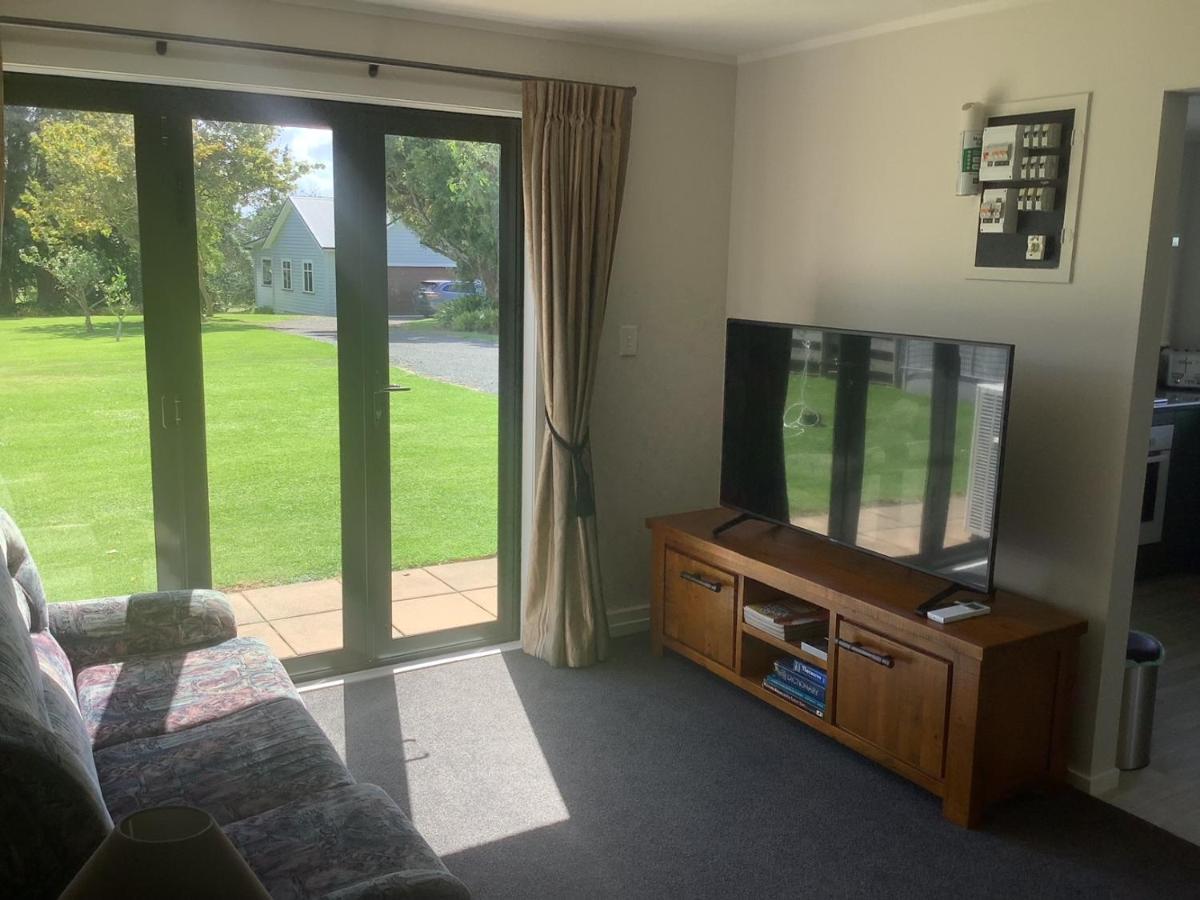 Kaiaua Bayview Farm Apartment 오클랜드 외부 사진