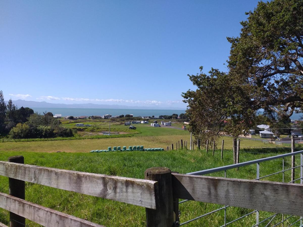 Kaiaua Bayview Farm Apartment 오클랜드 외부 사진